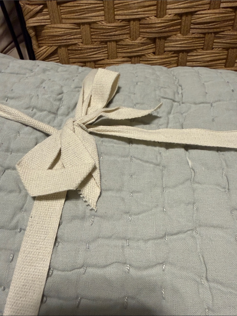 Quince European Linen Cotton Stitch Quilt in Mist, size Queen, NWOT - Picture 6 of 7